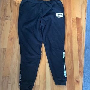 Puma Men’s Joggers: Size XL